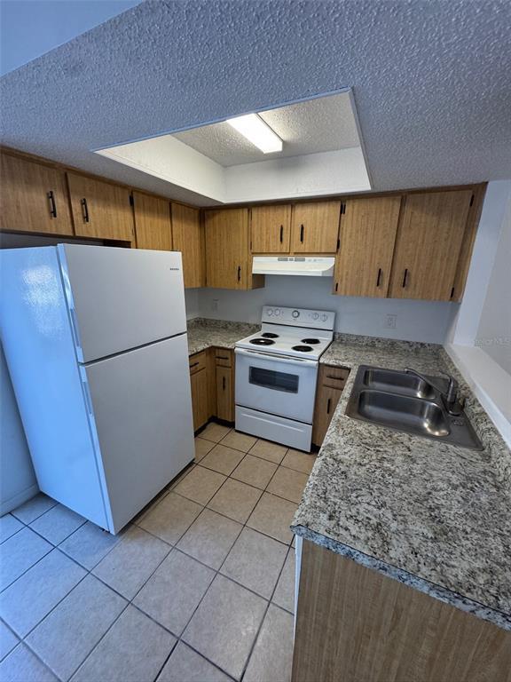 Building Photo - 1735 NE 14th St