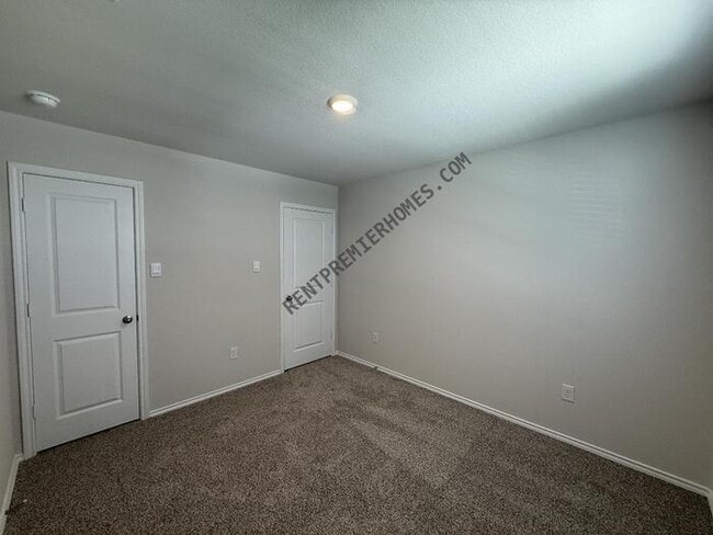 Building Photo - 15531 Peppercorn Isle