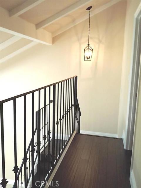 Building Photo - 608 Amber Dr