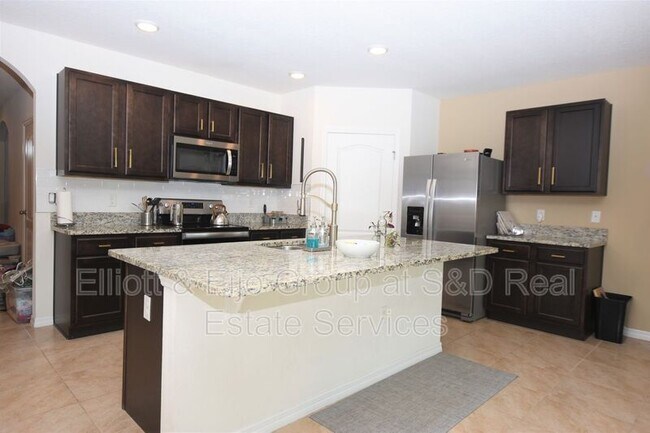 Building Photo - 3393 Tawny Grove Pl