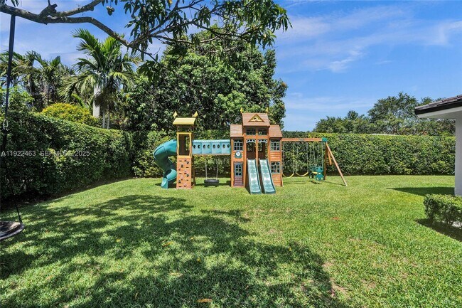 Building Photo - 7941 SW 143rd St