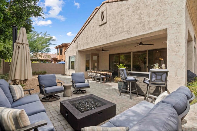 Building Photo - 7673 E Sands Dr