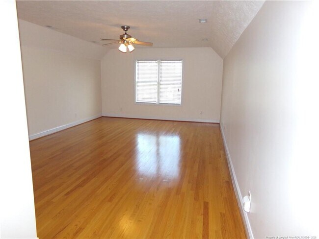 Building Photo - 290 Robeson St