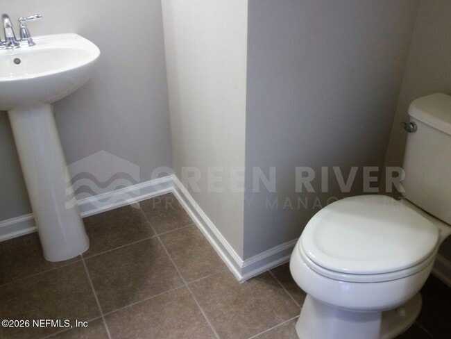 Building Photo - 503 Richmond Dr