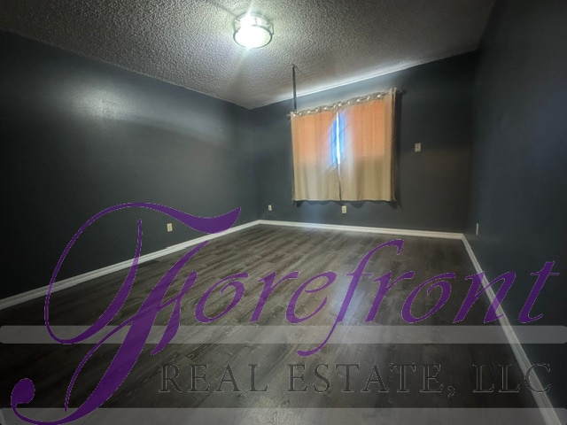 Building Photo - 1384 Sweetwater Rd