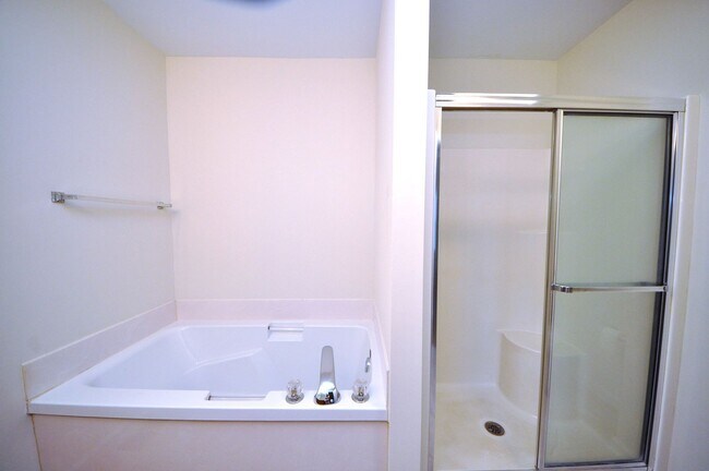 Building Photo - 131 Choctaw Dr