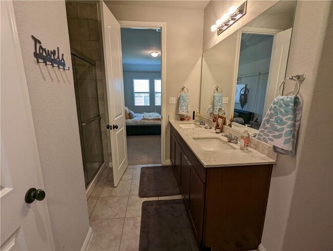 Building Photo - 11801 Carrizo Spgs Path