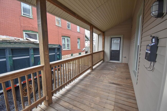 Building Photo - RCAR114-116