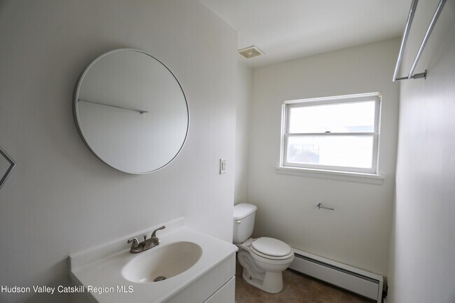 Building Photo - 184-186-186 Broadway