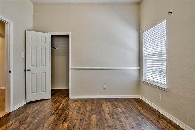 Building Photo - 1701 Kennessaw Dr