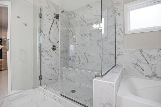 Building Photo - 254 Harness Way