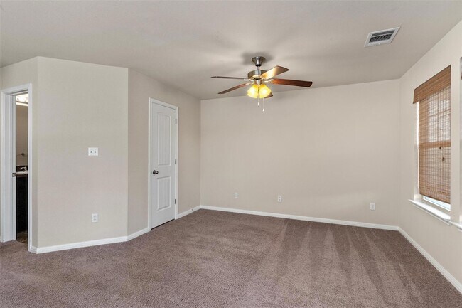 Building Photo - 4606 Graceful Ln