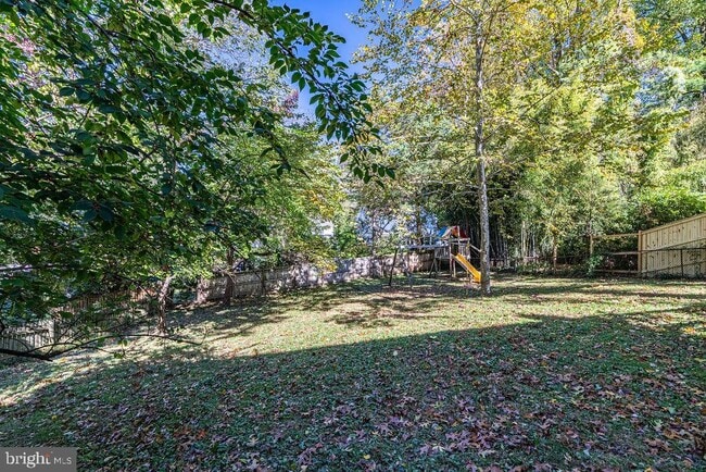 Building Photo - 4505 Conifer Ln