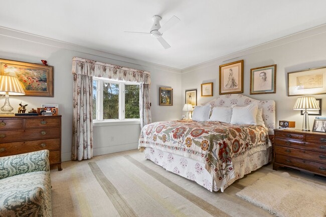 Building Photo - 13 Lockwood Ave