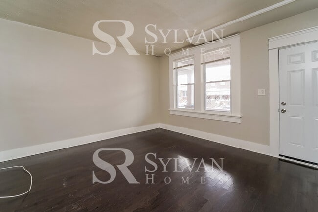 Building Photo - Life Just Got Better!