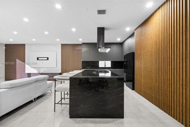 Building Photo - 7534 NW 98th Ave