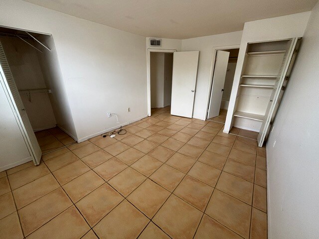 Building Photo - 6850 SW 45th Ln