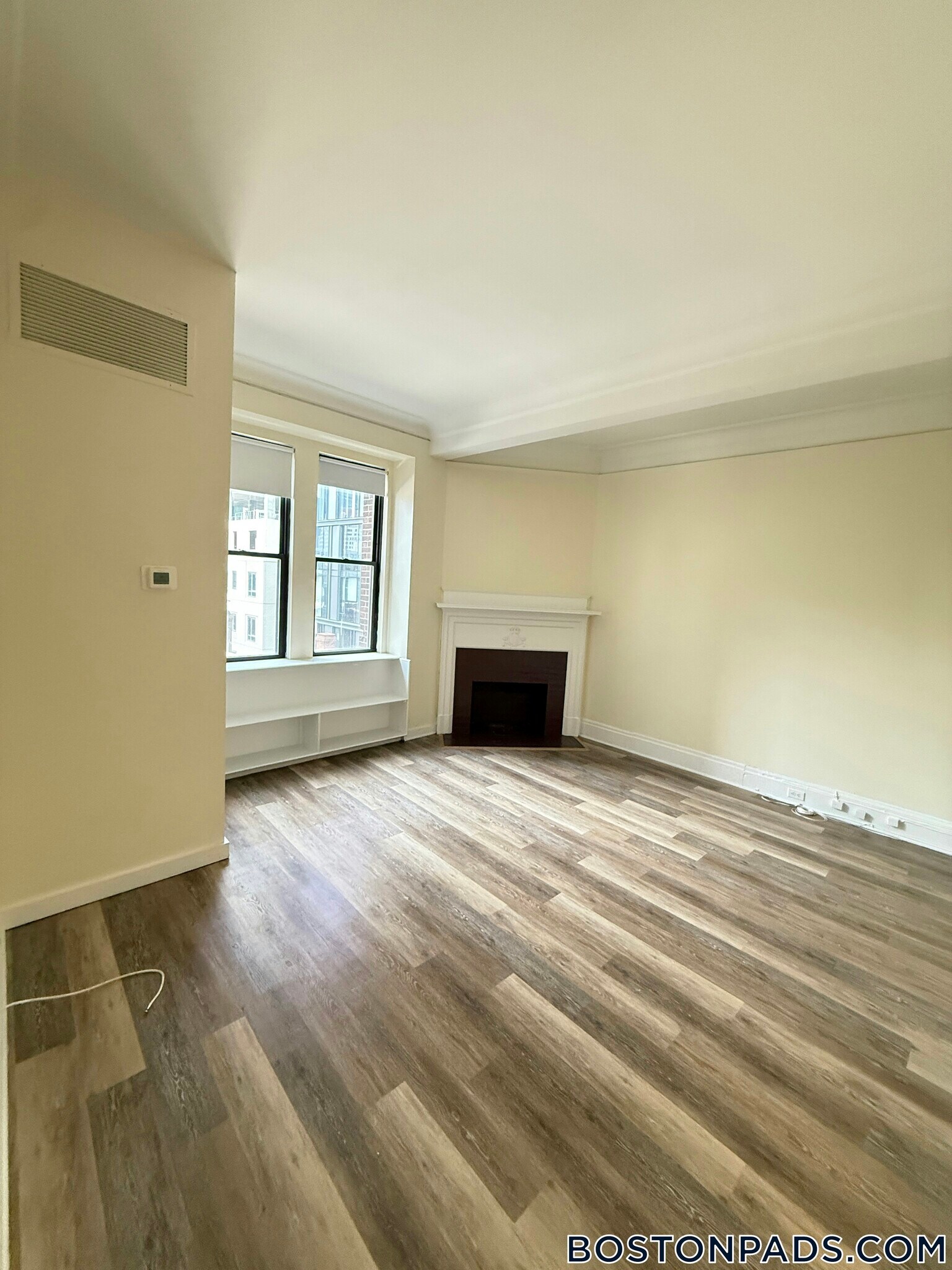 Building Photo - 62 Boylston St