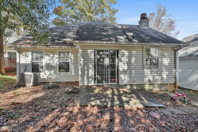 Building Photo - 3Bed/2Bath Home in McIntosh District under...