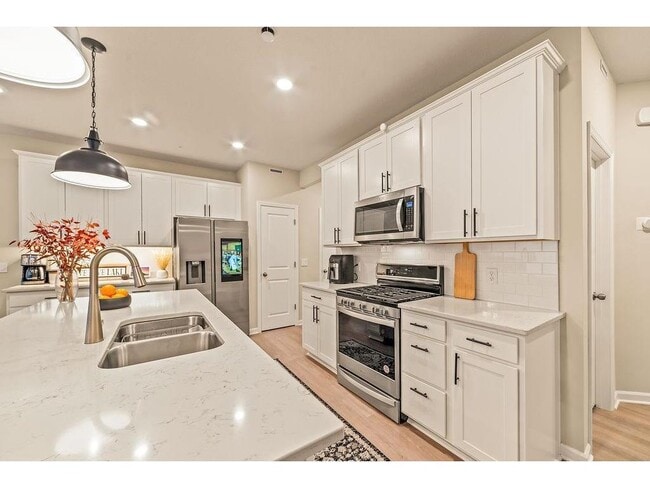 Building Photo - 5126 94th Ln N