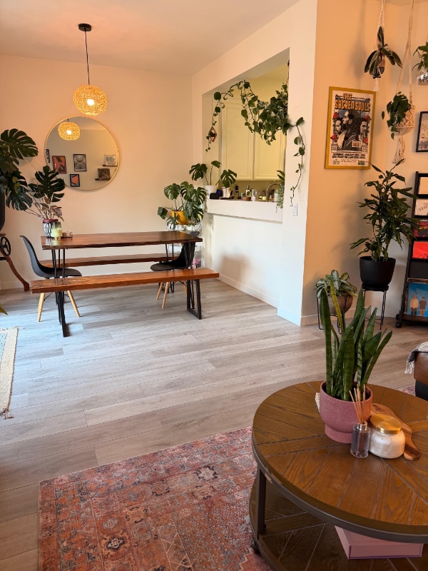 Building Photo - 2183 Lago Madero