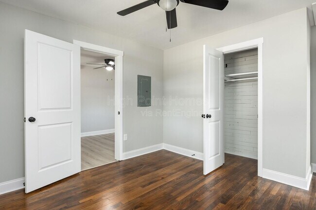 Building Photo - 1201 E 32nd St