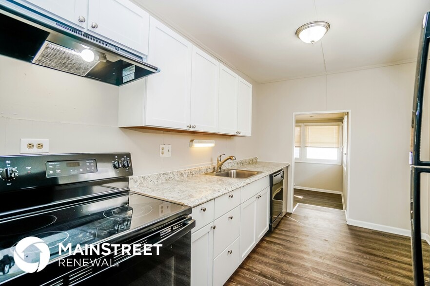 Building Photo - 64 Orchard Heights