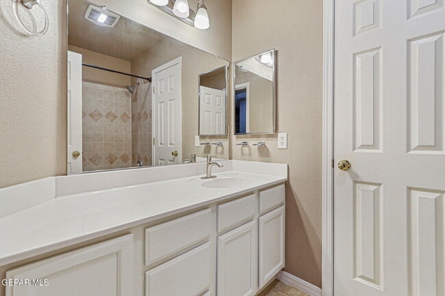 Building Photo - 6312 Casper Ridge Dr