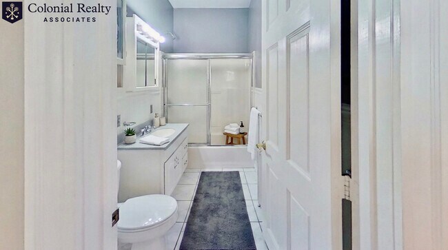 Building Photo - 16 Bigelow St