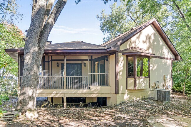 Building Photo - 7210 Juniper Ave