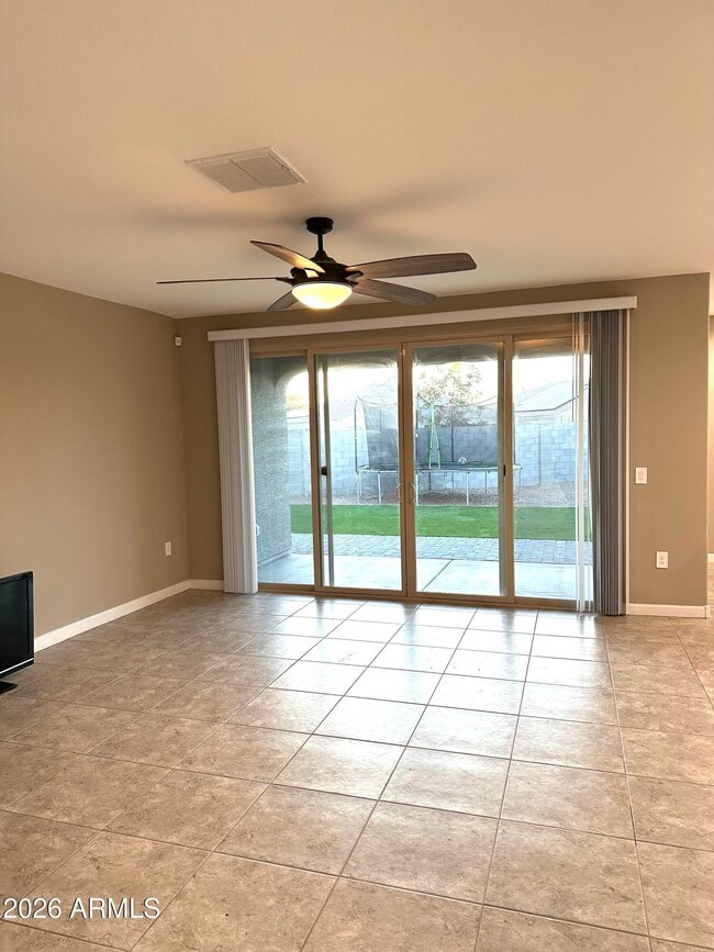 Building Photo - 3910 N 301st Ln