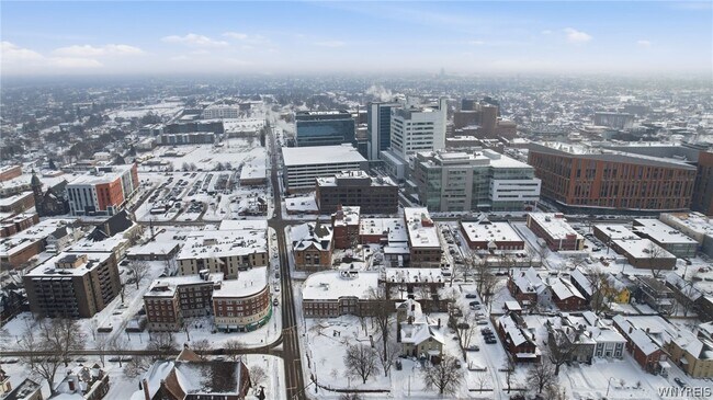 Building Photo - 40 North St