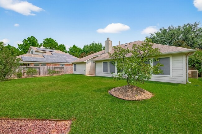 Building Photo - 7527 Rain Meadow Ln