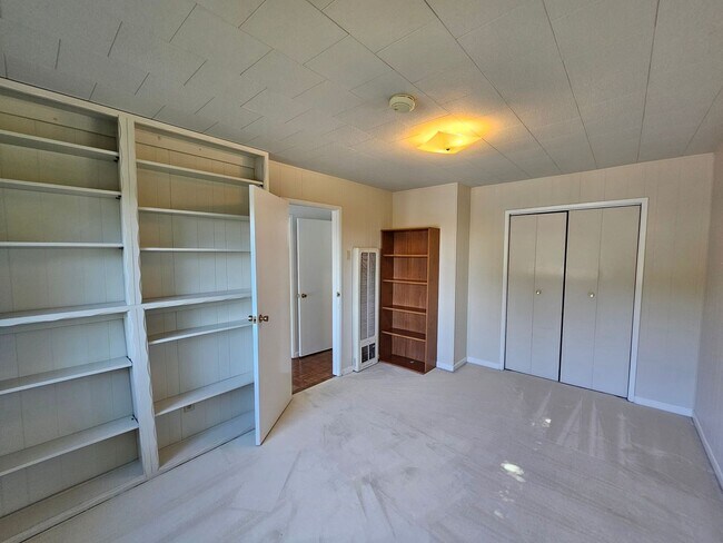 Building Photo - REGAL 4 Bed/3 Bath Home in FREMONT