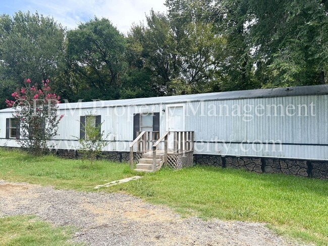 Primary Photo - 332 Stacks Rd