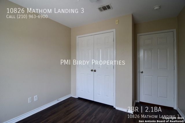 Building Photo - 10826 Mathom Landing