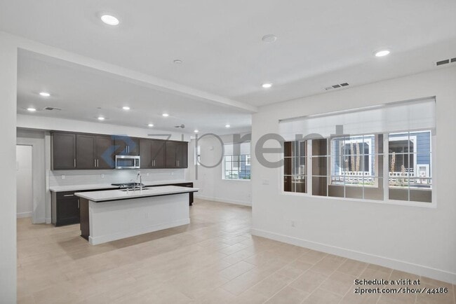 Building Photo - 37393 Salt Grass Rd