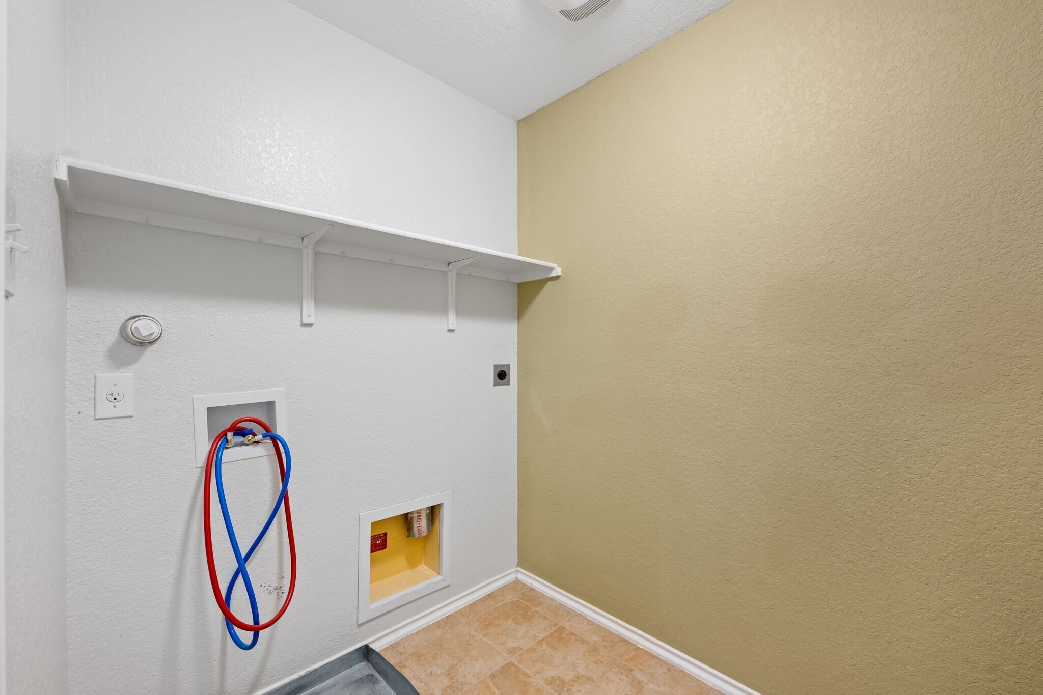 Building Photo - 4430 Stetson Park