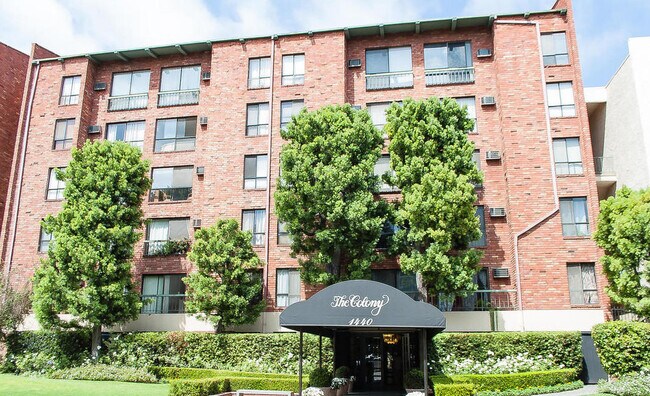 Building Photo - 1440 Veteran Ave