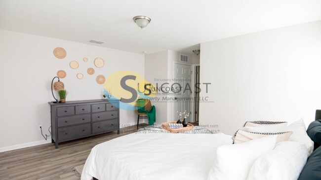 Building Photo - Gorgeous 2BR/2BA Apartment for rent on Jac...