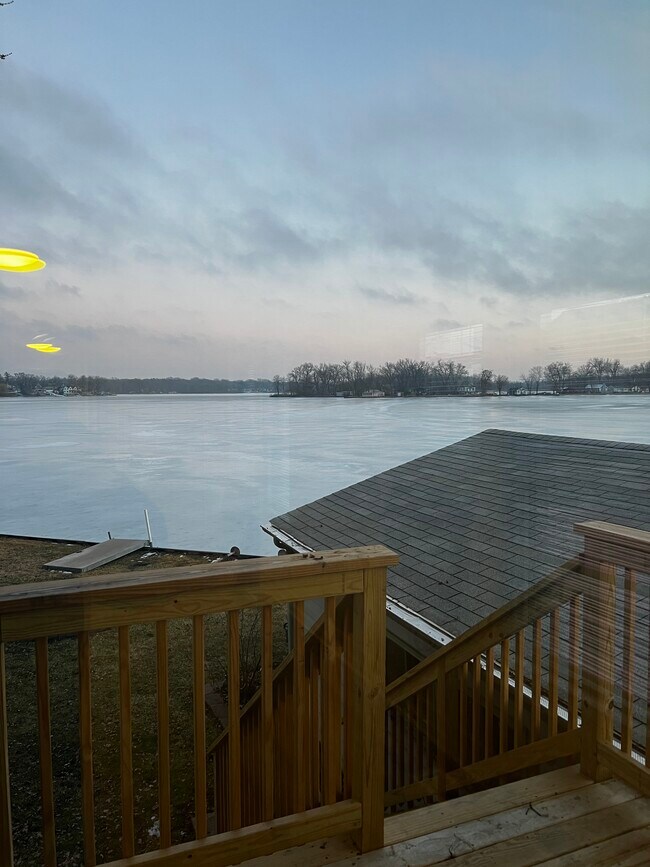 Building Photo - 163 Eagle Point Rd