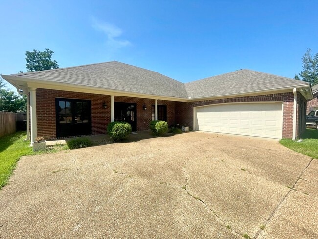 Building Photo - 3 bed/2 bath for rent in Germantown School...