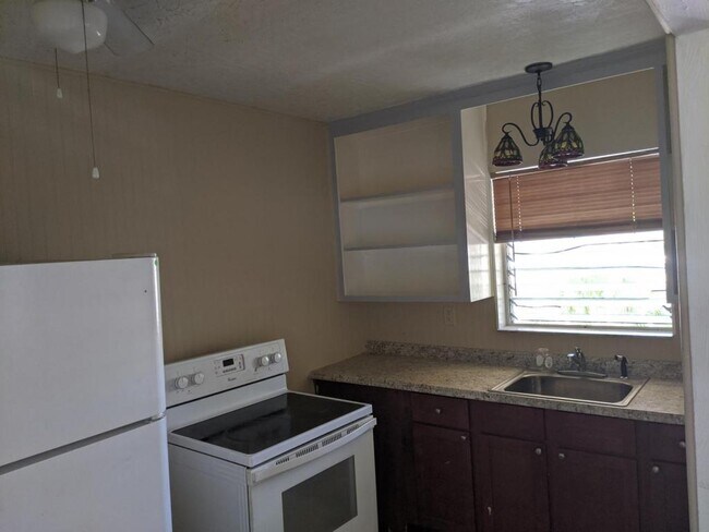 Building Photo - 26 Carmalt St. #45, Cocoa, FL 32922