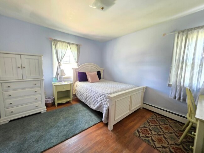 Building Photo - 104 Lee Dr