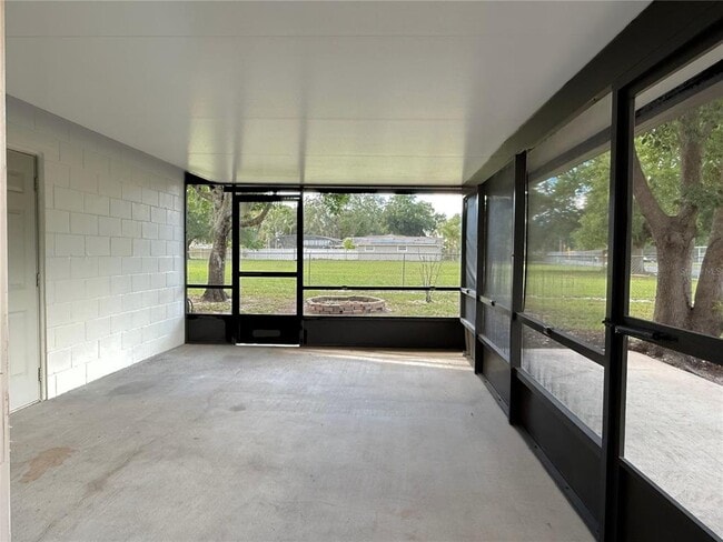 Building Photo - 7675 Stratford Blvd