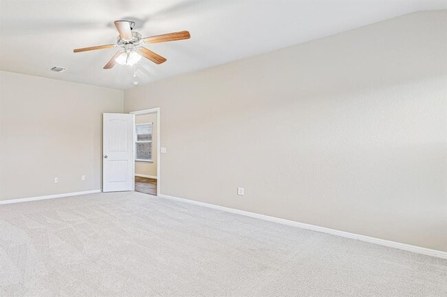 Building Photo - 10604 Menominee Falls Ln