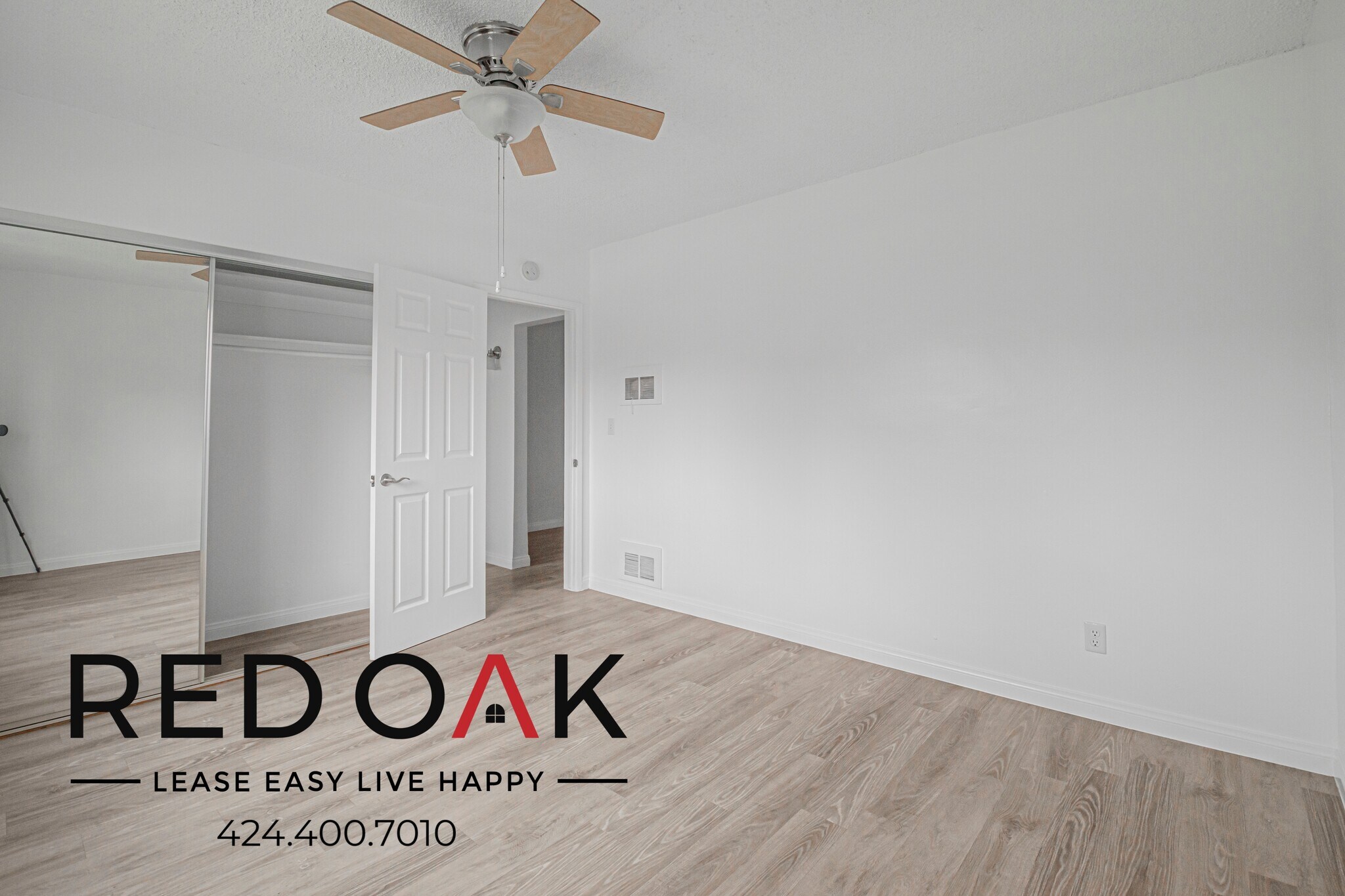 Building Photo - 630 N Cerritos Ave