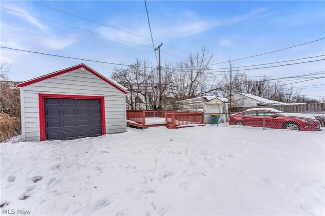 Building Photo - 5176 Joseph St