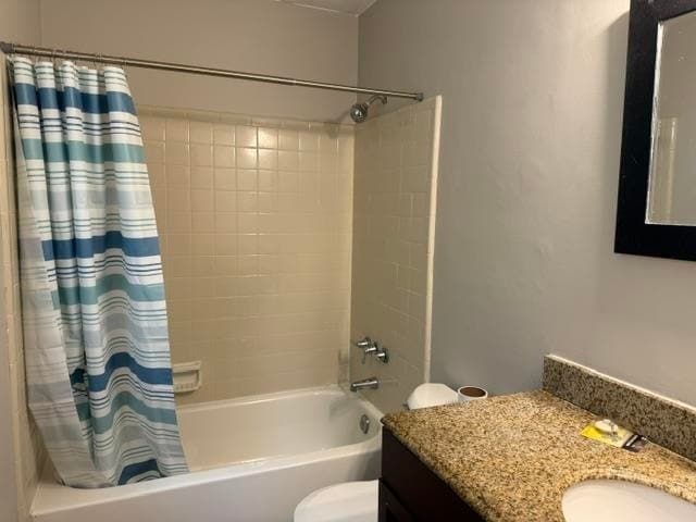 Building Photo - 2145 Portsmouth Cir