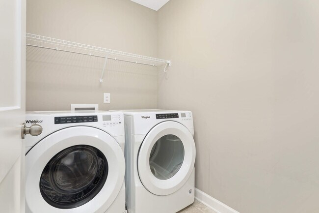 Building Photo - 17545 57th St NE